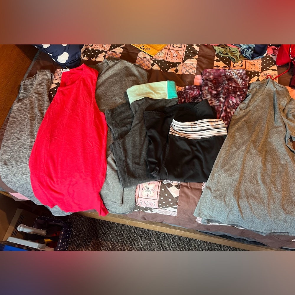 Workout clothes bundle